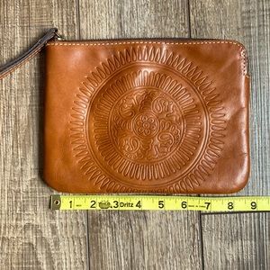 Patricia Nash wristlet
